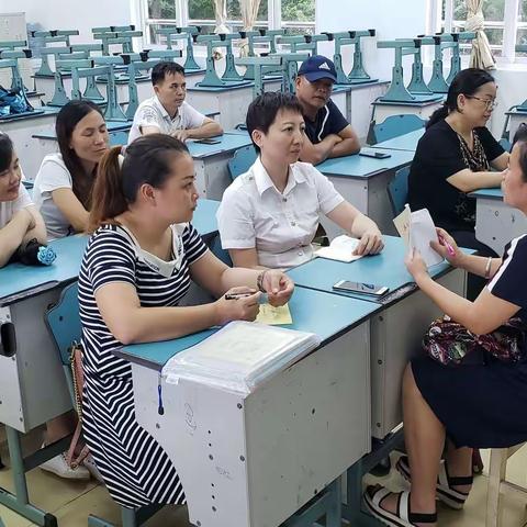 一中初一（18）班家委交流会