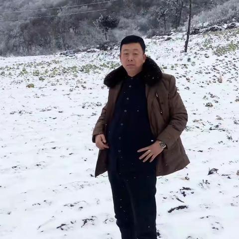 致力公益事业,爱心成就未来！