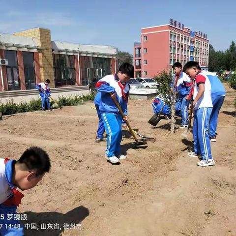 “田家少闲月，五月人倍忙”——尚堂中心小学开心农场快乐种植进行时