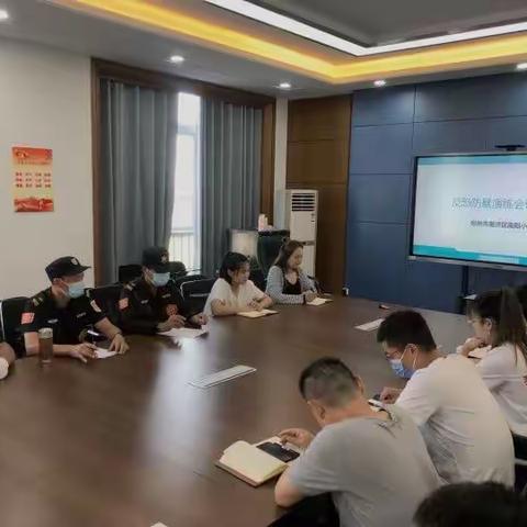 绷紧反恐防暴安全弦，谱写校园和谐平安曲 —惠济区南阳小学开展反恐防暴应急演练活动