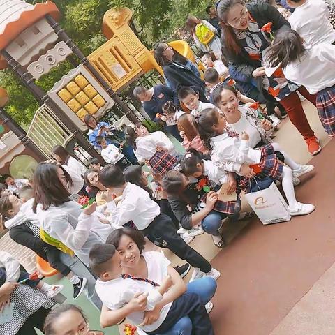 说给妈妈听祝妈妈们母亲节快乐！