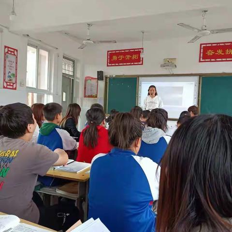 柏庄镇北街小学——语文听课周，提高课堂效率