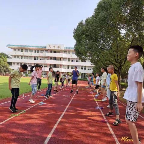 以绳为媒，校际共建，关爱新居民子女（及留守儿童）