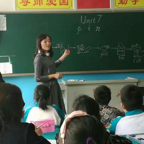 不忘初心，方得始终——蓬莱市易三实验小学2017年“十大读书人物”焦黎梅