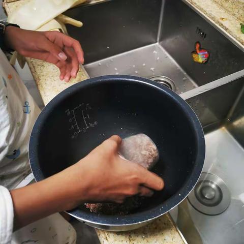 体会妈妈的一天