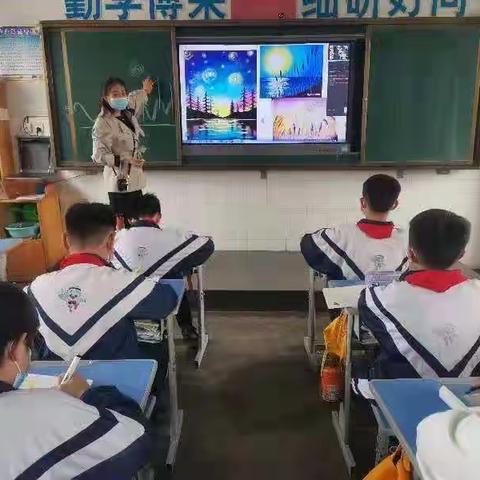 苏堂小学开启线上线下同步教学