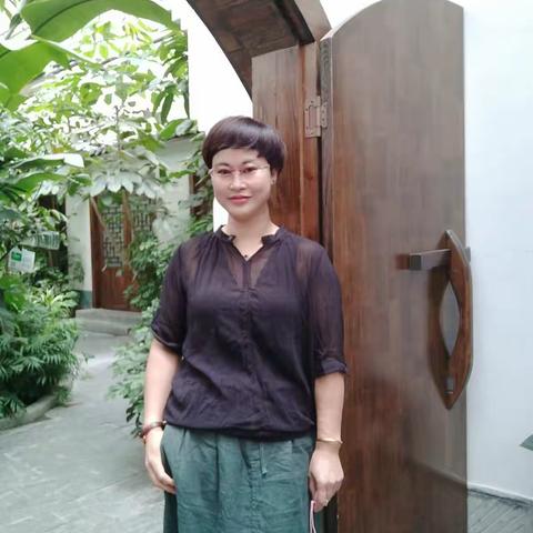 不太美丽又绝对独具特色的女子最终会磨练成魅力女人！