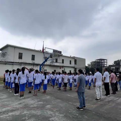 喜迎二十大，强国复兴有我——树仔镇振华小学2022年秋季开学典礼