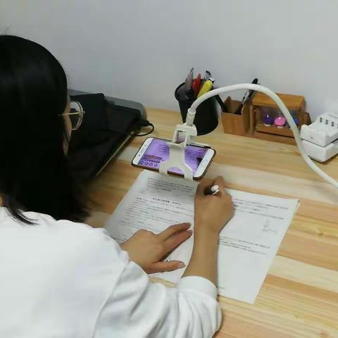 停课不停学，我们一直在努力——数学组教学工作纪实