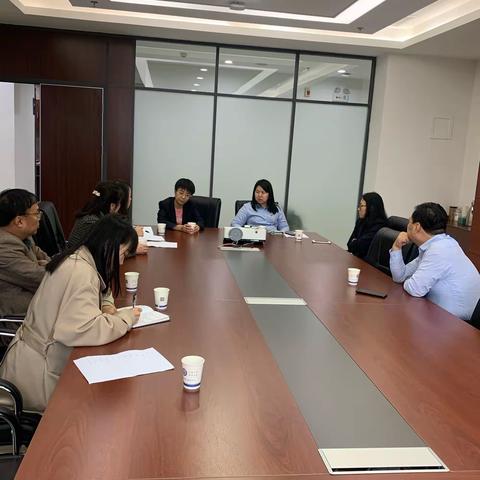 鄠邑区不动产登记中心工作人员在西安市不动产登记中心交流学习