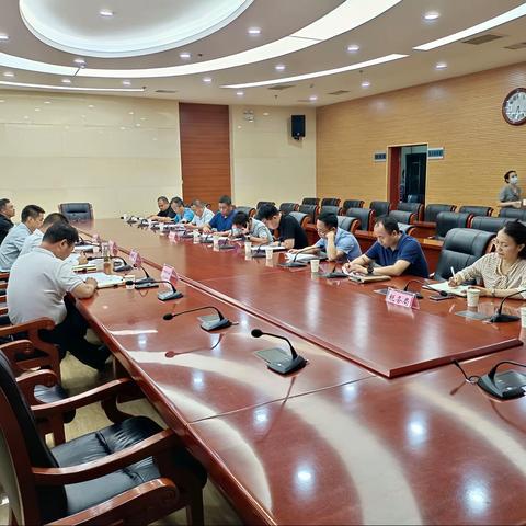 我区召开西铁集团户县公安住宅楼项目房屋办证遗留问题处置工作推进会