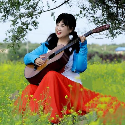 鲜花盛开的时候，心情美极了！保存好美丽的心情，把握好当下的每一天！