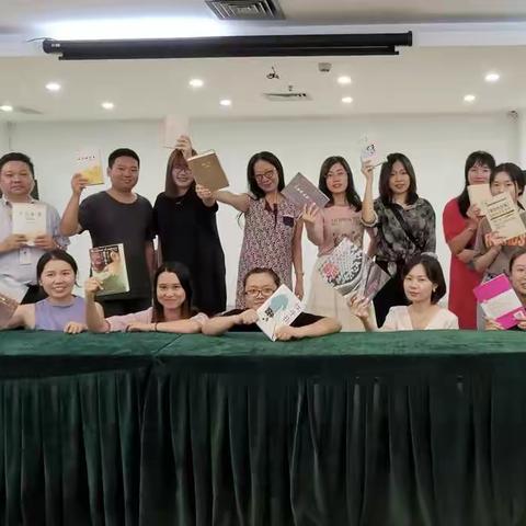 书香袅袅满芳华，雅言句句润心灵——海口日报记者部读书会活动第四期