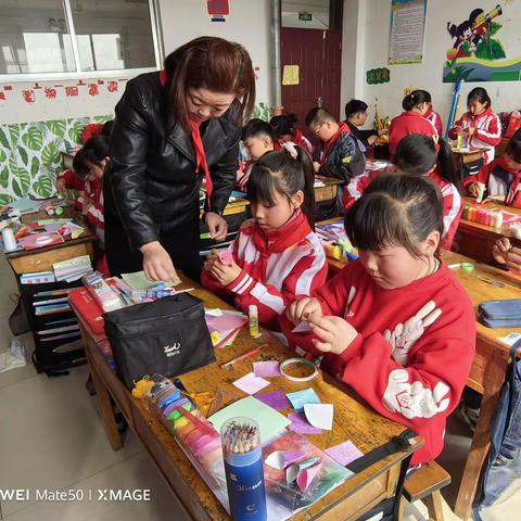 【全环境立德树人】特别的爱给特别的你--姚店子东水小学“三八”妇女节活动