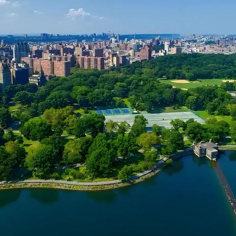 加拿大温哥华中央公园摄影采風‍作者：良 風‍摄影：佟少璞 、吴景廉、马玉杰、马强发、陶德滋、朱权芝等。‍2025夏‍