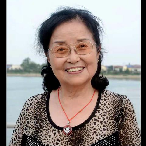 亦师亦友    可敬可亲——深切缅怀李淑妹老师