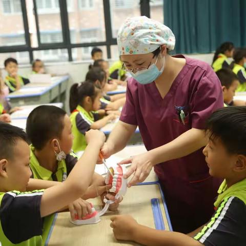 医校联动  爱牙宣传—襄阳高新技术产业开发区第二小学