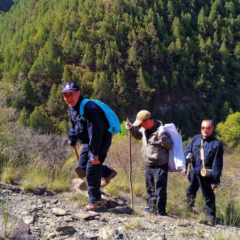 二郎山徒步探秘           --大宁县南桑峨沟徒步旅行记                                李晓豫