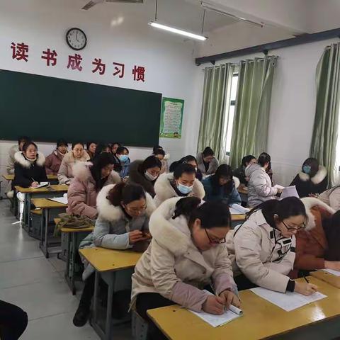 迸发集体智慧，提升教学水平—许昌市南关村小学低年级语文组教研活动