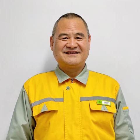 管委会物业服务中心人物篇——我们的老大哥赵高利
