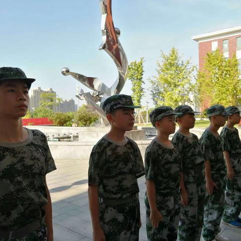 歌唱红歌，让我们铭记历史；歌唱校歌，让我们奋勇向前！—芙蓉郡1901班歌唱比赛纪实