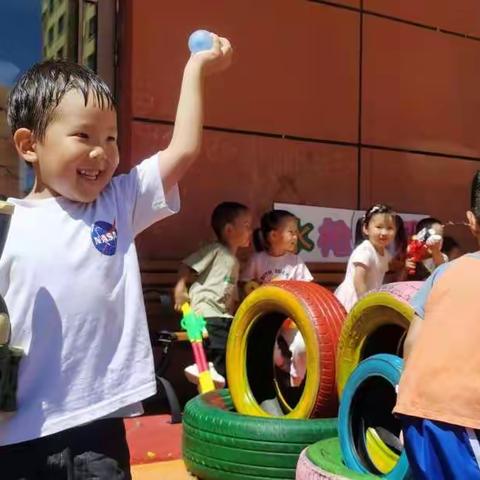 不玩水不童年👼不湿身不夏天☀️——艺博幼儿园小班水枪大战🔫