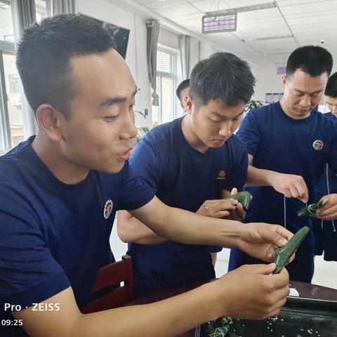 粽叶飘香迎端午，蓝朋友“粽”动员