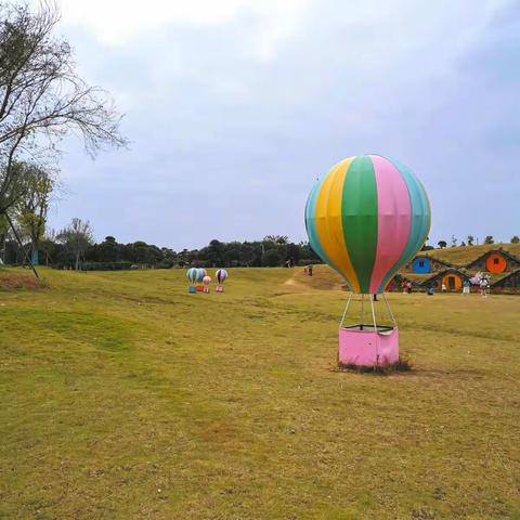 快乐童年二园——军民大生产亲子活动