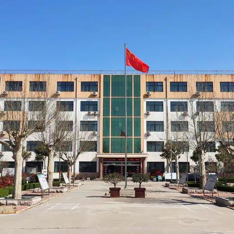 笃行不怠守初心，踔厉奋发向前行-朱良初中2021-2022上学期教务工作总结