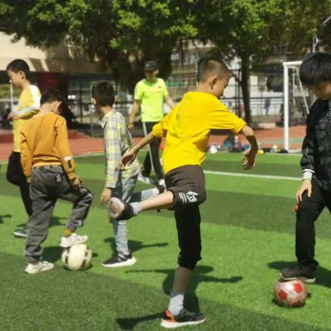 运动的你真棒——赣州市文清路小学环城路校区周六兴趣活动课