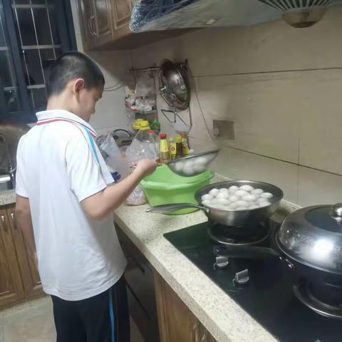 盼望已久的春游