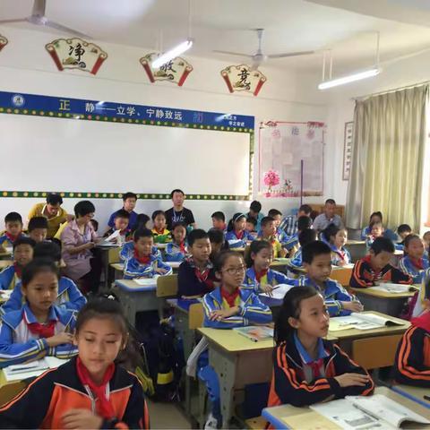 随堂听课，伴我成长——记那大中心学校油棕校区2019年春季学期随堂听课活动