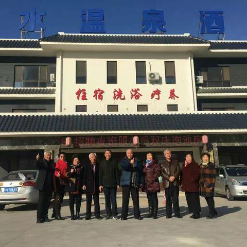 题记：    这个世界，有一种深情，与生俱来，血浓于水，一辈子相依相偎，直到生命终了。      这种深情，叫做手足。