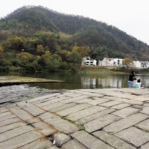 爱在深秋（八）渔梁访古