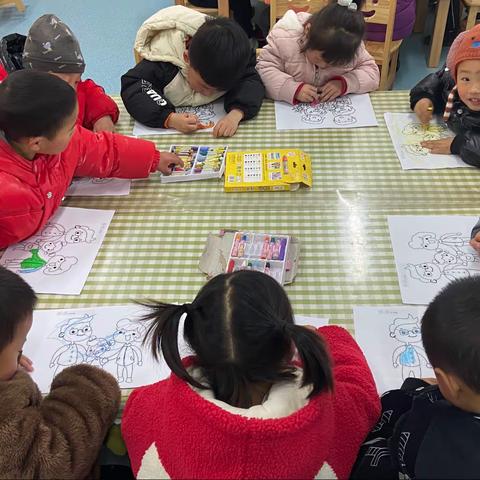 古城镇寺坡幼儿园小二班二月主题活动《我的一家》