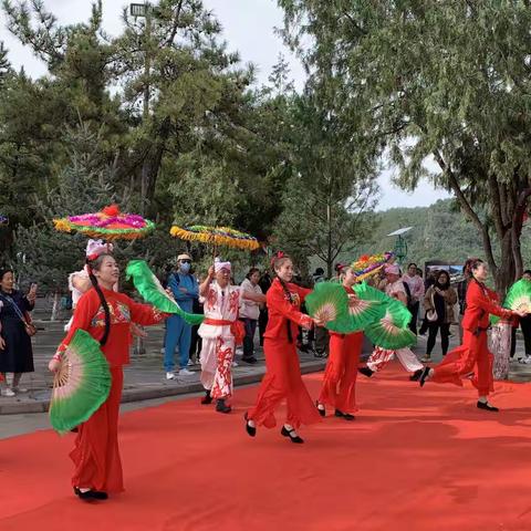 延安歌舞剧团2023年国庆旅游黄金周宝塔山专场文艺演出