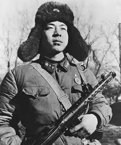 【第一工程公司】雷锋精神永远飘扬在春天里