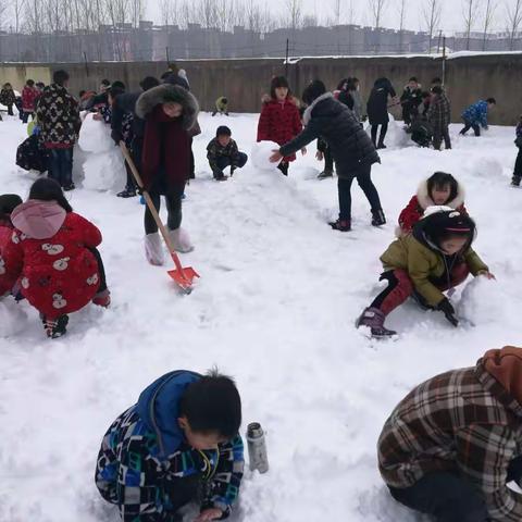 冰雪童趣 和谐校园