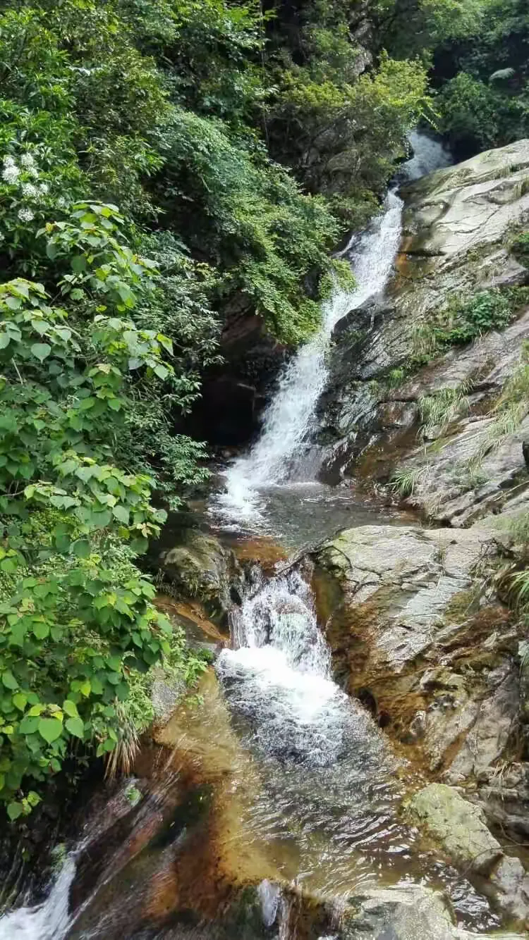 桂林十大瀑布之灵川神岭瀑布