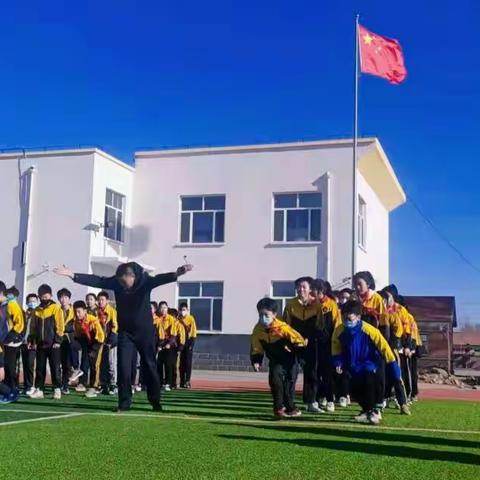 白音套海苏木中心小学“课间趣味活动展示”