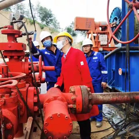 砥砺奋进担使命 担当作为开新局