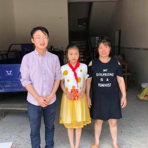 端午送温暖，扶贫暖人心——记小店小学端午节假前对建档立卡户走访慰问活动