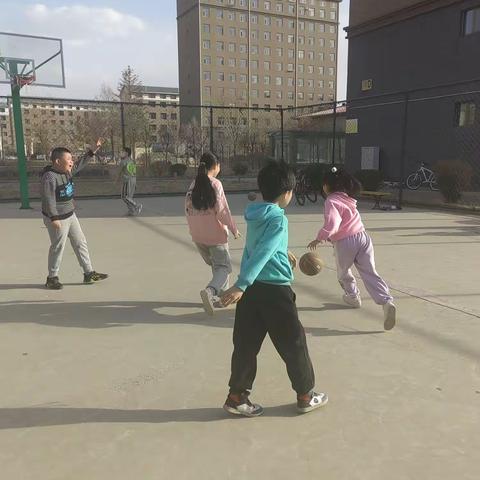 锡市第十小学三年三班  社会实践活动  第38期  -篮球争霸赛