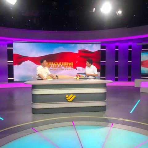 市生态环境局局长佟吉强做客《椰城纠风》直播节目