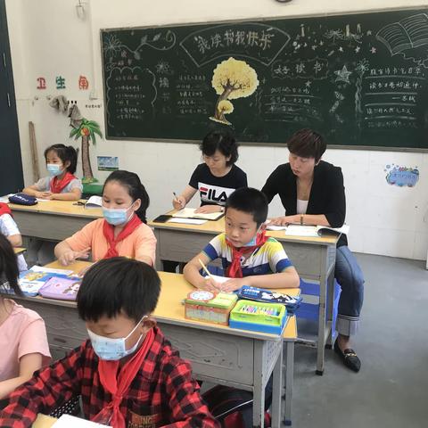 专家引领  提质增效——进校教研员郭成芳老师来西铁小学指导教学工作