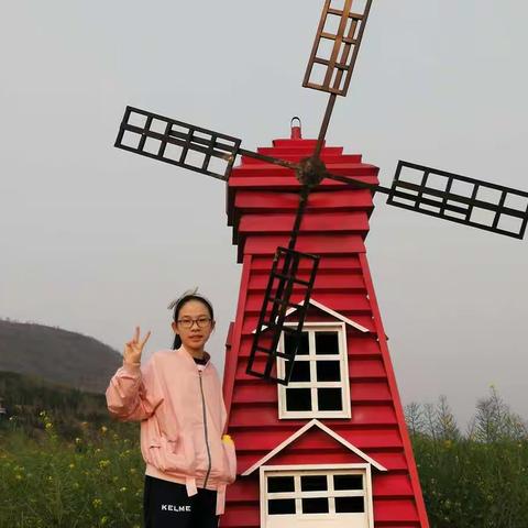 夹津口镇“千亩油菜花”基地！