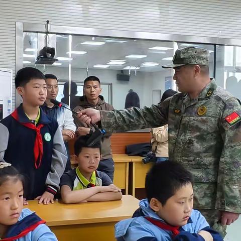 培养国防意识 厚植爱国情怀 北城街道办事处中心小学开展“学生与国防教育零距离”系列活动