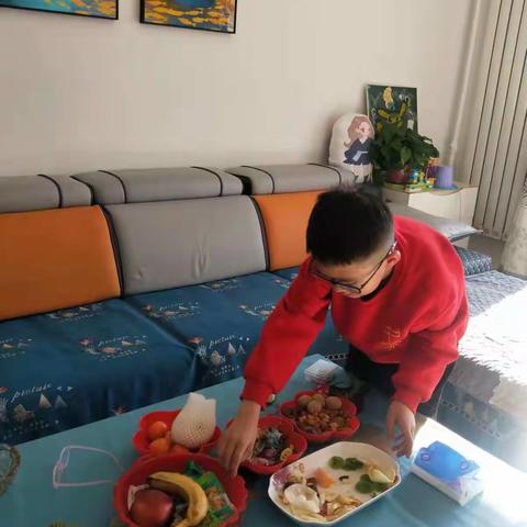 四一班多姿多彩的假期生活