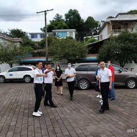 省市县专家到高县文江镇云山幼儿园调研采访