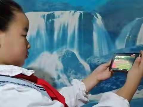 请党放心，强国有我！   主题云队课———雅臣小学红日四班